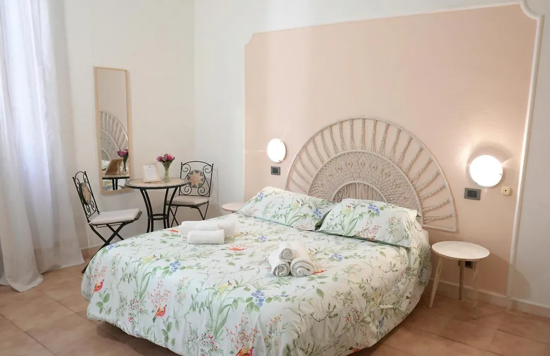 A casa di Mario e Nenè-1